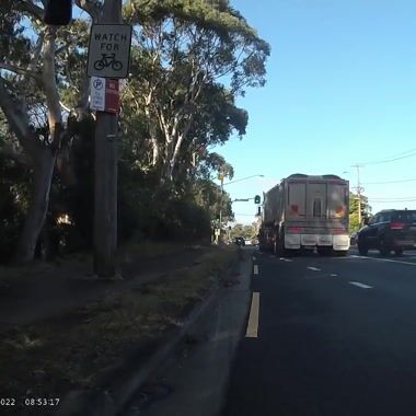 Pointless very close pass Shared on UpRide: Abused for being in the primary position