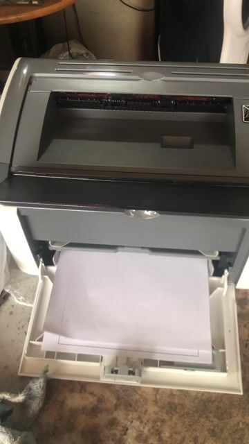 Máy in Canon LBP2900 Trắng. Mua bán Đồ dùng văn phòng tại Thành phố Bến Tre Bến Tre được đăng bởi khương hình 1