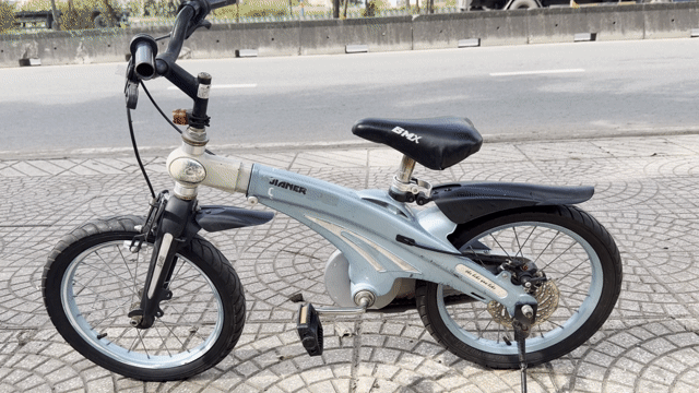 Xe đạp trẻ em JIANER Xanh dương 16 inch. Mua bán Xe đạp tại Thành phố Thủ Đức Tp Hồ Chí Minh được đăng bởi Thuý Nga hình 1