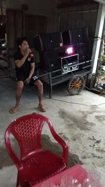 Dàn âm thanh JBL Đen Mới. Mua bán Tivi, Âm thanh tại Thành phố Sóc Trăng Sóc Trăng được đăng bởi thanhphong hình 1