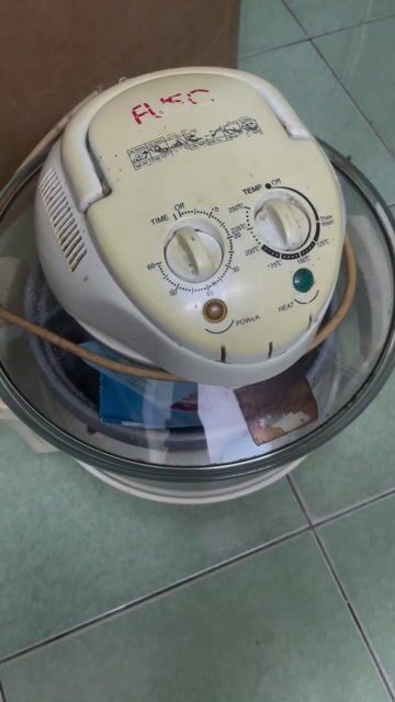 Lò nướng thủy tinh Trắng. Mua bán Bếp, lò, đồ điện nhà bếp tại Quận 10 Tp Hồ Chí Minh được đăng bởi hoàng Xuân sang  hình 1