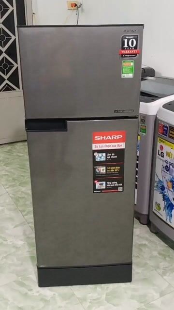 Tủ lạnh Sharp 180 lít INVERTER zin đẹp mới keng . Mua bán Tủ lạnh tại Quận 8 Tp Hồ Chí Minh được đăng bởi điện lạnh LÊ DƯƠNG 87 hình 1