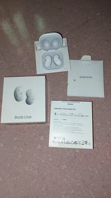Tai nghe chính hãng Samsung Galaxy Buds Live Trắng. Mua bán Tivi, Âm thanh tại Thành phố Thủ Đức Tp Hồ Chí Minh được đăng bởi Huê hình 1