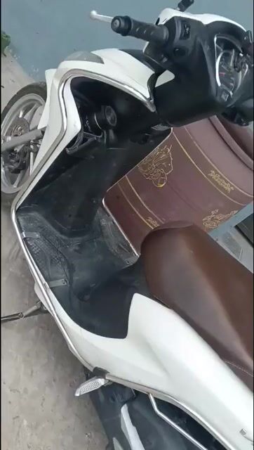 Honda Vision 2023 Đặc biệt Trắng. Mua bán Xe máy tại Huyện Thanh Trì Hà Nội được đăng bởi Đỗ Hoàng Hải hình 1