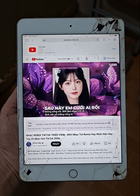Apple iPad mini 4 Wifi 128GB Vỡ cảm ứng. Mua bán Máy tính bảng tại Huyện Yên Phong Bắc Ninh được đăng bởi Nguyễn Trang hình 1