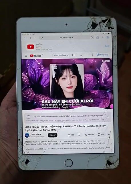 Apple iPad mini 4 Wifi 128GB Vỡ cảm ứng. Mua bán Máy tính bảng tại Huyện Yên Phong Bắc Ninh được đăng bởi Nguyễn Trang hình 1