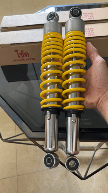 Phuộc nhún Honda Nice Thái Vàng Kim loại. Mua bán Phụ tùng xe tại Huyện Đức Hòa Long An được đăng bởi Tiger Bạc hình 1