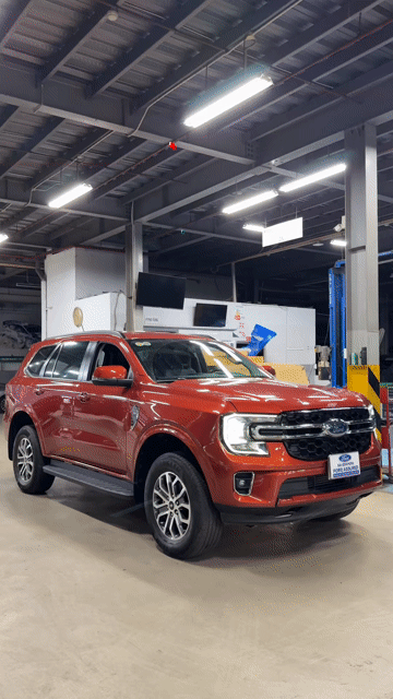 Everest  Ambient Xe Chuẩn Kĩ Đẹp Bán Tại Hãng Ford. Mua bán Ô tô tại Quận Tân Bình Tp Hồ Chí Minh được đăng bởi FORD PHỔ QUANG XE CŨ hình 1