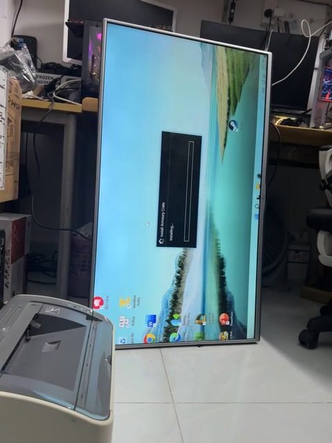 Tivi LG 40-50 inch Đen. Mua bán Tivi, Âm thanh tại Quận 7 Tp Hồ Chí Minh được đăng bởi Thế Nguyễn hình 1