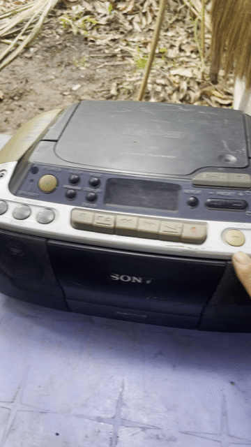 Sony CFD-S03CP Đài cassette Xám. Mua bán Tivi, Âm thanh tại Quận Cái Răng Cần Thơ được đăng bởi lộc chơi máy bãi hình 1
