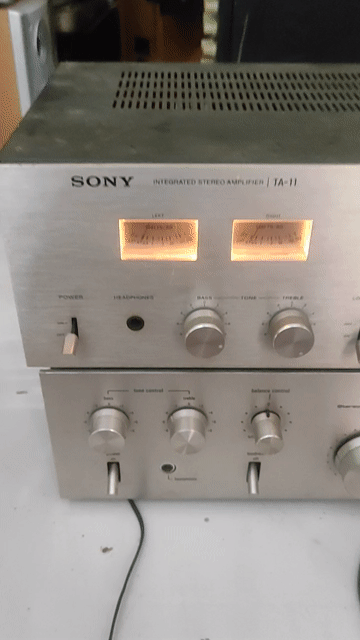 Ampli Sony TA-11 Bạc Kim loại Gỗ. Mua bán Tivi, Âm thanh tại Huyện Giồng Trôm Bến Tre được đăng bởi Lê hoàn hình 1