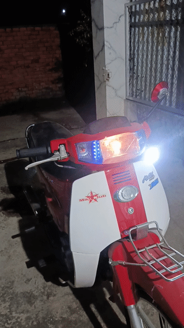 Kawasaki Max 50cc Đỏ trắng. Mua bán Xe máy tại Thành phố Buôn Ma Thuột Đắk Lắk được đăng bởi Xuân Anh Vàng lê hình 1