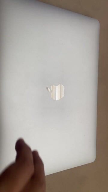 Dư nên cần ra đi e MacBook Air 2020 i3 8GB/128GB. Mua bán Laptop tại Quận Liên Chiểu Đà Nẵng được đăng bởi Chill Chill hình 1