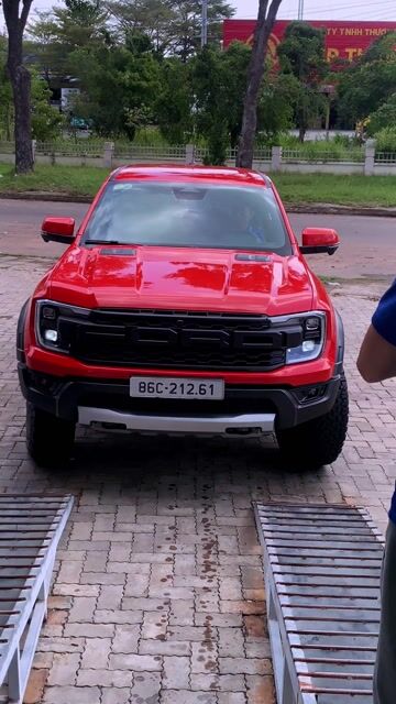 Ford Ranger 2025 Raptor 2.0L 4x4 AT. Mua bán Ô tô tại Thành phố Bảo Lộc Lâm Đồng được đăng bởi Hoài Chỉnh Ford hình 1