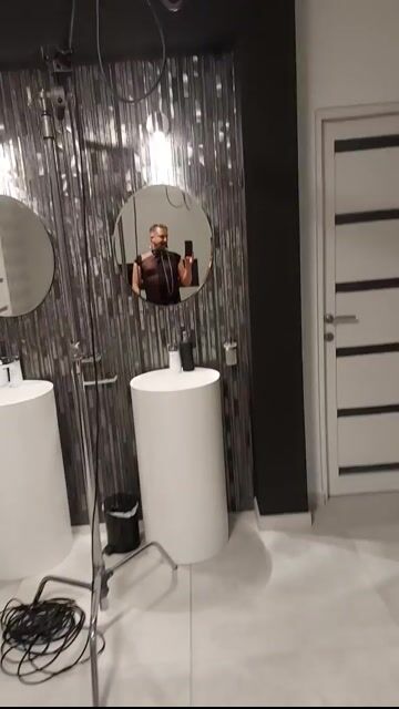 Model - MisterFaith anal