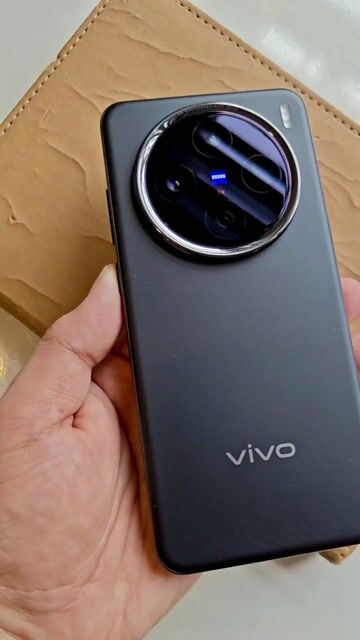 Vivo X200 New QUỐC TẾ, 12/256 đẹp keng chưa active. Mua bán Điện thoại tại Quận Thanh Xuân Hà Nội được đăng bởi GA STORE hình 1