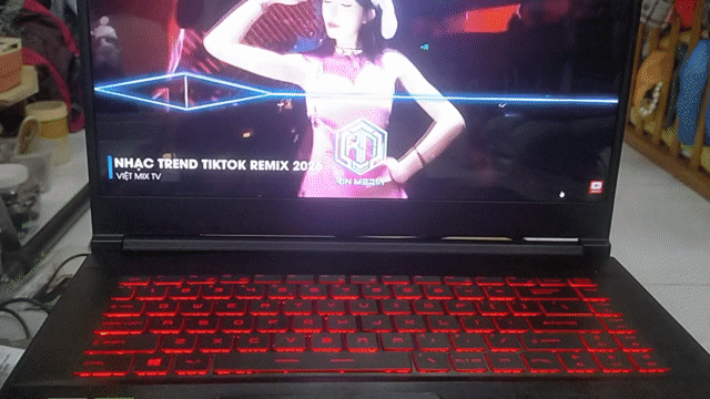 MSI GF63 Thin 10SC i5-10500H 144Hz 8GB/128GB. Mua bán Laptop tại Quận 8 Tp Hồ Chí Minh được đăng bởi Akat hình 1