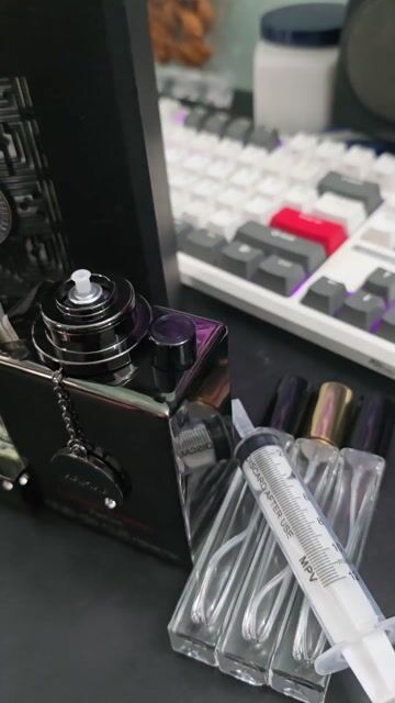 Nước hoa Armaf Club de Nuit limited . Mua bán Nước hoa tại Quận Long Biên Hà Nội được đăng bởi Đức Việt hình 1