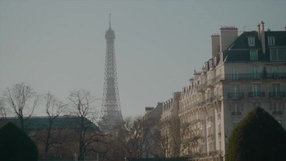 Sur les toits de Paris