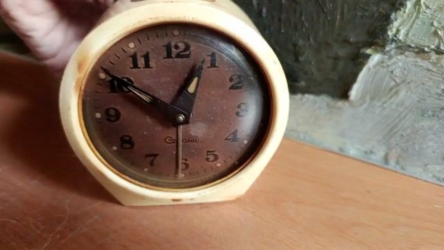 Đồng hồ báo thức sevani liên xô. Mua bán Đồ sưu tầm, đồ cổ tại Quận 3 Tp Hồ Chí Minh được đăng bởi Be hình 1