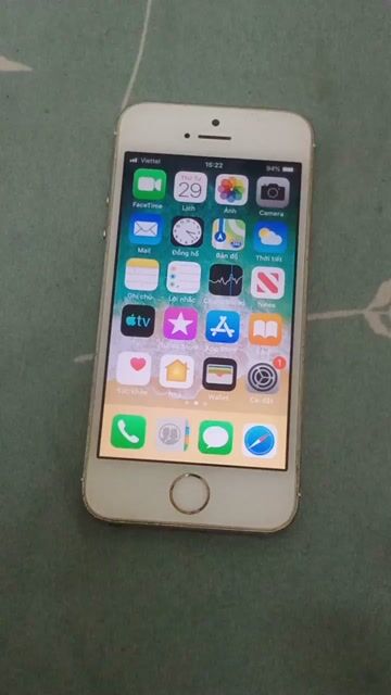 iPhone 5S 16GB Vàng Mỹ . Mua bán Điện thoại tại Quận Thanh Xuân Hà Nội được đăng bởi Đồ Cũ hình 1