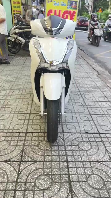 HONDA SH 125 CBS 2025. Mua bán Xe máy tại Quận 12 Tp Hồ Chí Minh được đăng bởi Cửa hàng Xe máy 380 hình 1
