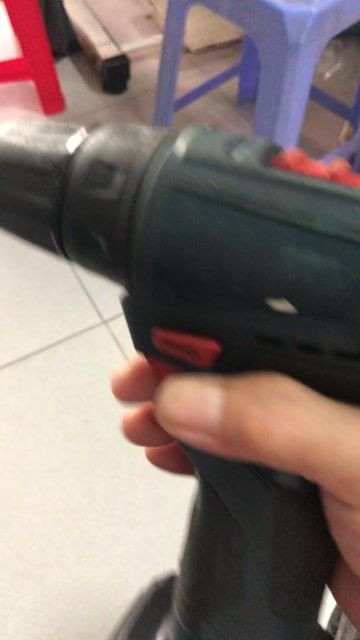 Máy khoan pin Bosch GSR-120LI Đen. Mua bán Đồ chuyên dụng, Giống nuôi trồng tại Thành phố Thủ Đức Tp Hồ Chí Minh được đăng bởi hoang vu hình 1