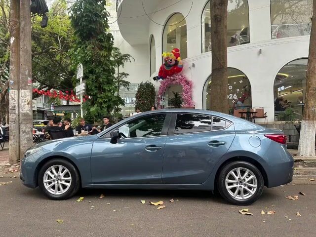 Mazda 3 sx 2017 xanh nhớt tự động. Mua bán Ô tô tại Thành phố Buôn Ma Thuột Đắk Lắk được đăng bởi Mr Nhật hình 1