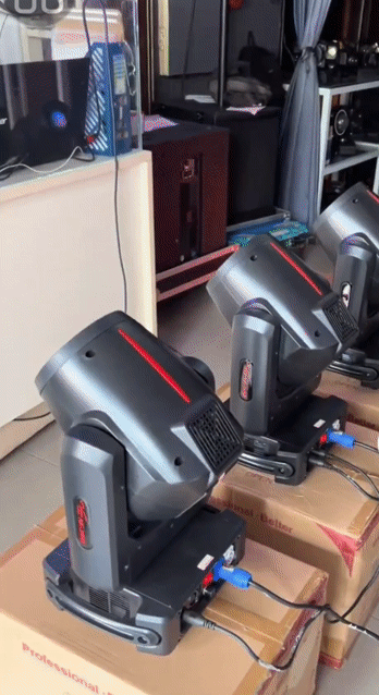 Đèn LED Moving Head Nerhor NE-300 Đen. Mua bán Đèn tại Huyện Đức Hòa Long An được đăng bởi Nguyễn Trọng Tín hình 1