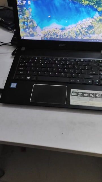 Acer Aspire E 14 i3 Gen 6 4GB/240GB. Mua bán Laptop tại Quận Bình Tân Tp Hồ Chí Minh được đăng bởi Chuyên Xác Sống  hình 1