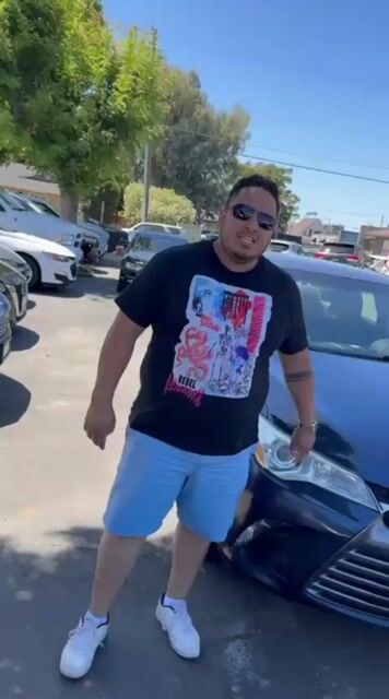 2017 Toyota Camry video thumbnail