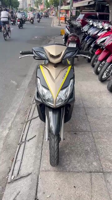 Yamaha Luvias FI 2015 mới 90% biển số thành phố. Mua bán Xe máy tại Quận Tân Phú Tp Hồ Chí Minh được đăng bởi Tuanduy hình 1