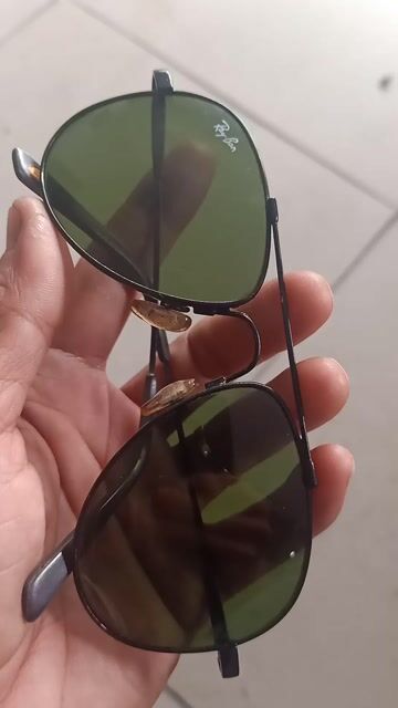 RB titan tròng thủy tinh khắc chìm