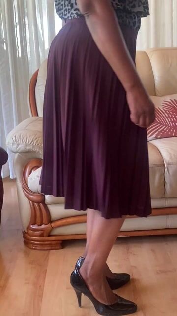 Ladies new H&M skirt