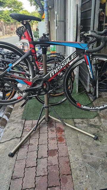 Xe đạp đua Missile Carbon size s. Mua bán Xe đạp tại Huyện Hóc Môn Tp Hồ Chí Minh được đăng bởi mr phát hình 1