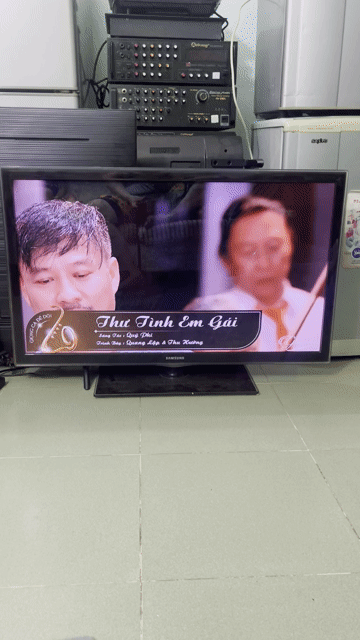 Tivi Samsung UA40D6000SN kèm cục box wifi. Mua bán Tivi, Âm thanh tại Quận 10 Tp Hồ Chí Minh được đăng bởi Vũ Tâm hình 1