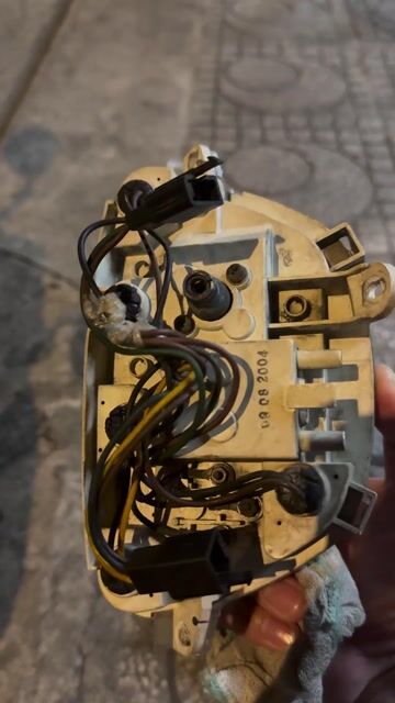 đồng hồ novo đời đầu và bộ láp nhông số zin. Mua bán Phụ tùng xe tại Quận 4 Tp Hồ Chí Minh được đăng bởi Sơn  hình 1