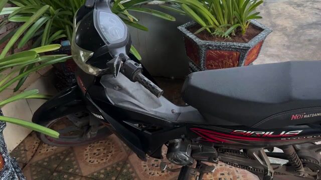 bán xe 50 sirus, giấy tờ chính chủ. Mua bán Xe máy tại Thành phố Buôn Ma Thuột Đắk Lắk được đăng bởi Đinh Thịnh hình 1