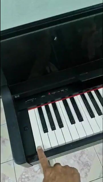Đàn Piano điện Yamaha Clavinova CLP-121 Nhật Bản. Mua bán Nhạc cụ tại Quận Tân Phú Tp Hồ Chí Minh được đăng bởi  Kiều  hình 1