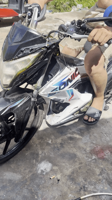 Honda Sonic Trắng đen biển 64 máy làm 62 máy kiêu. Mua bán Xe máy tại Quận Cái Răng Cần Thơ được đăng bởi Cầm Đồ Minh Tấn hình 1