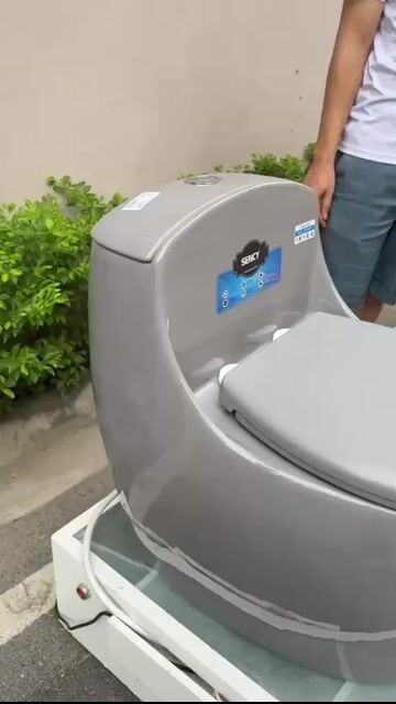 Bồn cầu trứng màu ghi sang trọng, xả mạnh. Mua bán Thiết bị vệ sinh, nhà tắm tại Huyện Đông Anh Hà Nội được đăng bởi Tbvs Thanh Truc hình 1