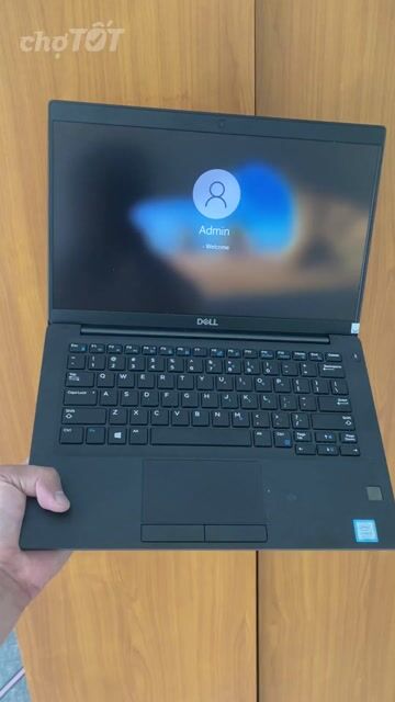 Dell Latitude 7390 i5-8350U 13.3 inch 8GB/256GB. Mua bán Laptop tại Quận Thanh Xuân Hà Nội được đăng bởi Hieuz LapTop Gia Re hình 1