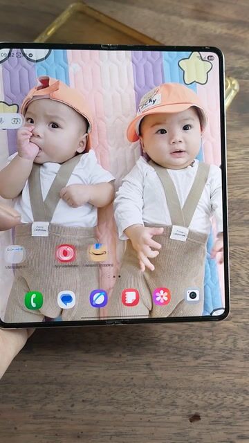 Samsung Galaxy Z Fold4 256GB Trắng. Mua bán Điện thoại tại Quận 6 Tp Hồ Chí Minh được đăng bởi Kho Thực Phẩm Đông Linh CR hình 1