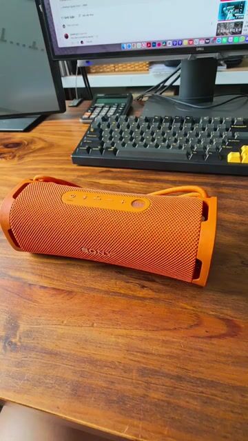 Loa Bluetooth Sony ULT FIELD Cam Mới. Mua bán Tivi, Âm thanh tại Quận 8 Tp Hồ Chí Minh được đăng bởi Chu Hùng hình 1