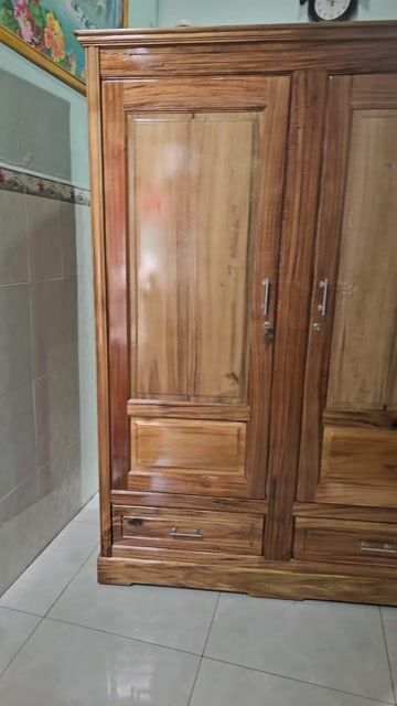 Tủ quần áo gỗ tràm bông vàng. Mua bán Tủ, kệ gia đình tại Quận Phú Nhuận Tp Hồ Chí Minh được đăng bởi Nhật hình 1