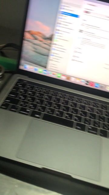 Apple MacBook Pro 2017 i5 13 inch 8GB/250GB. Mua bán Laptop tại Quận Bình Tân Tp Hồ Chí Minh được đăng bởi mr thuot hình 1