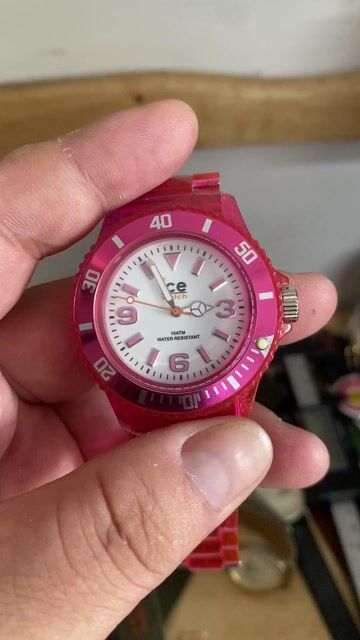 Đồng hồ Ice Watch Hồng. Mua bán Đồng hồ tại Huyện Hóc Môn Tp Hồ Chí Minh được đăng bởi Giày Hiệu Cũ hình 1