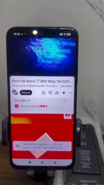 Xiaomi Redmi 15 5G 128GB Đen. Mua bán Điện thoại tại Thành phố Thuận An Bình Dương được đăng bởi Lê văn linh hình 1
