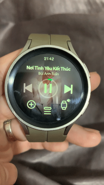 Samsung Watch GaLaXy 5 Pro. Mua bán Thiết bị đeo thông minh tại Quận Bình Tân Tp Hồ Chí Minh được đăng bởi Ng Phuong Anh hình 1