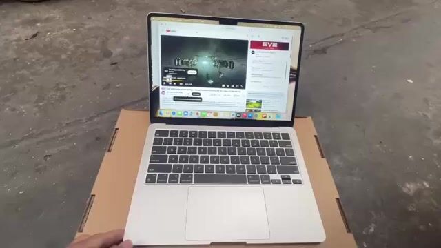 AIR M2 13.6'' Starlight - 8G - 256G - FULL SẠCH US. Mua bán Laptop tại Quận 3 Tp Hồ Chí Minh được đăng bởi Tèo hình 1